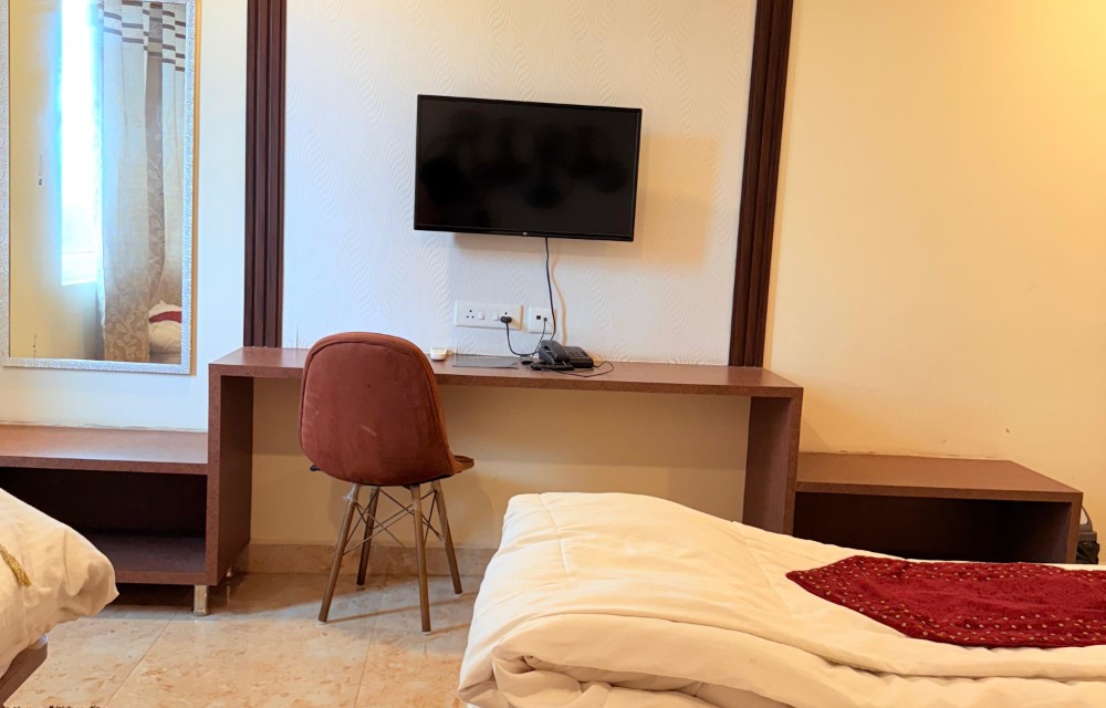 Luxury Reimagined: How Hotels Are Elevating Guest Experiences with Bespoke Services